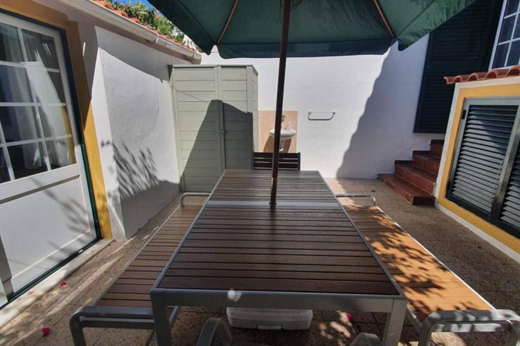 Secluded Beach House @Praia Da Gale メリデス エクステリア 写真